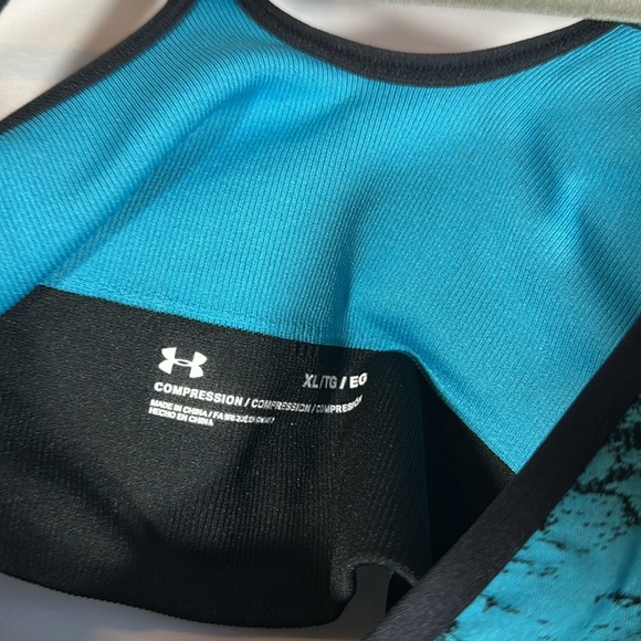 Under Armour Blue & Black Compression Sports Bra - Picture 5 of 5